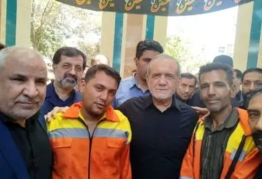 مسعود پزشکیان سرزده به قم رفت 