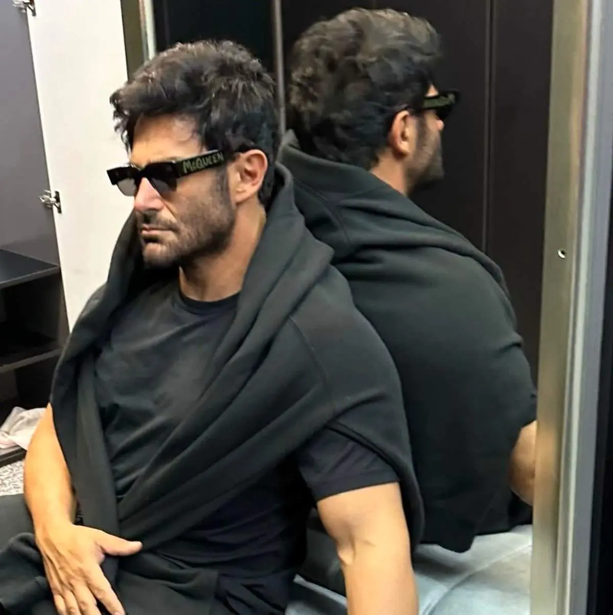 رضا گلزار دوباره با شوآف سبک زندگیاش جنجال آفرید/ عکس