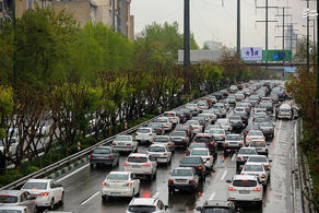 ترافیک فوق سنگین در۶ بزرگراه تهران
