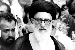 آیت الله طالقانی صدای کدام خواننده زن را گوش می داد؟ 