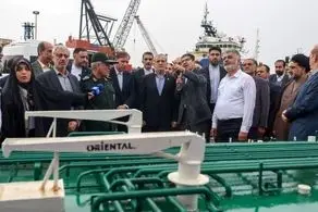 پزشکیان از شرکت صنعتی دریایی ایران (صدرا) در بوشهر بازدید کرد