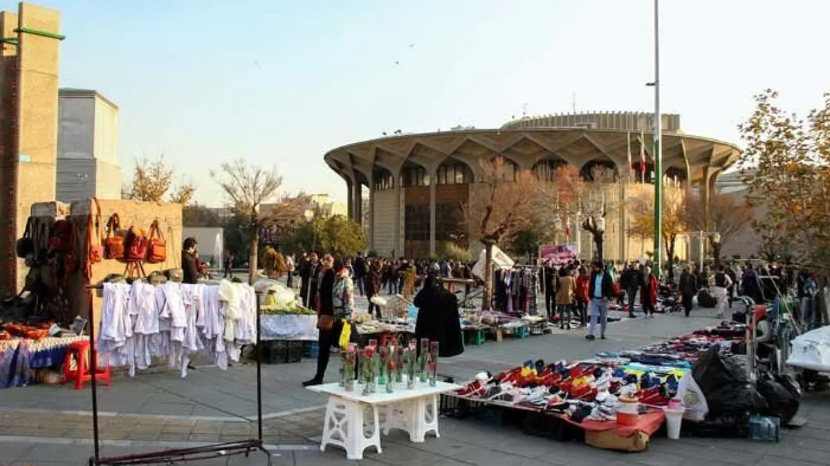 بساط دستفروشی در چهارراه ولیعصر(عج) جمع می شود!