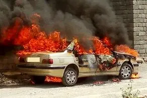مردی دیوانه چندین خودرو را در ستارخان تهران به آتش کشید+فیلم