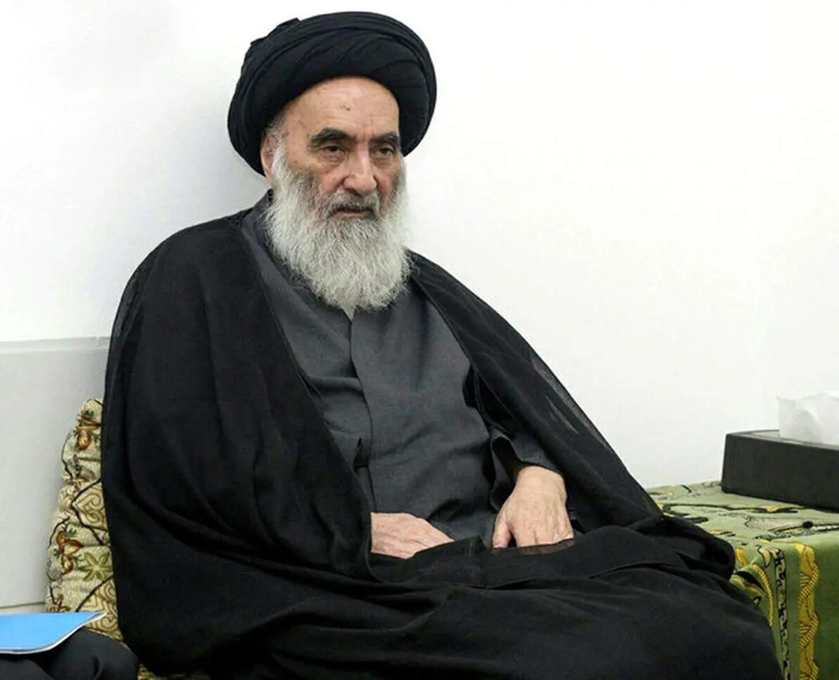 آیتالله سیستانی انگشتر خود را به کودک لبنانی مجروح اهدا کرد