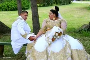 لباس عروس 600 میلیونی و طلاکاری شده این عروس خیلی چاق!+عکس