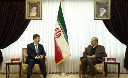 سفیر ایران در چین با ولایتی دیدار کرد 