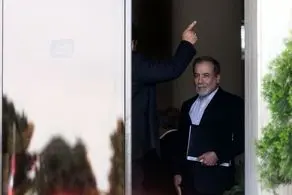 عراقچی: دور جدید مذاکرات در رم برگزار می‌شود    