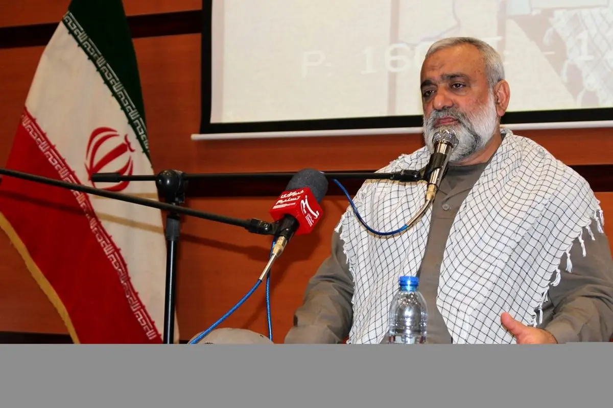 یک بازداشتی خطاب به سردار نقدی: آمریکا امام خمینی را آورد تا ایران را نابود کند!!