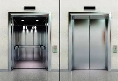 لحظات هولناک دست درازی وکیل پلید به دختر جوان در آسانسور/ عکس
