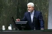 انتقاد بی‌سابقه از رئیسی: مردم 4 ساعت در صف بنزین هستند و برای 50 هزار تومان به هم زنگ می‌زنند+فیلم 